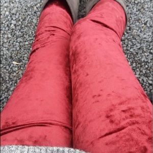Wine 🍷 colored VELVET leggings